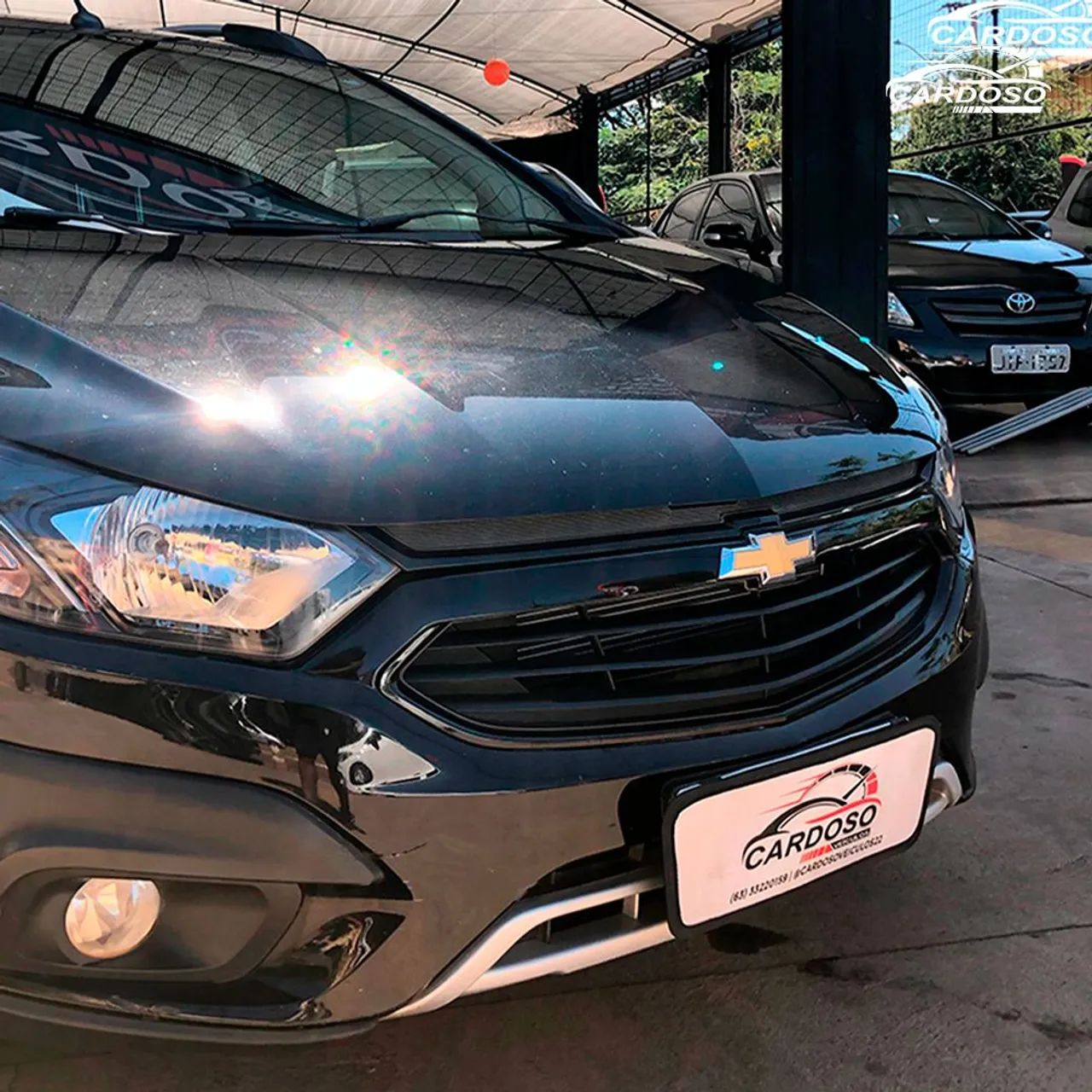 Chevrolet Onix Activ 1.4 8V Flex Aut. 4P 2017 - Foto 2