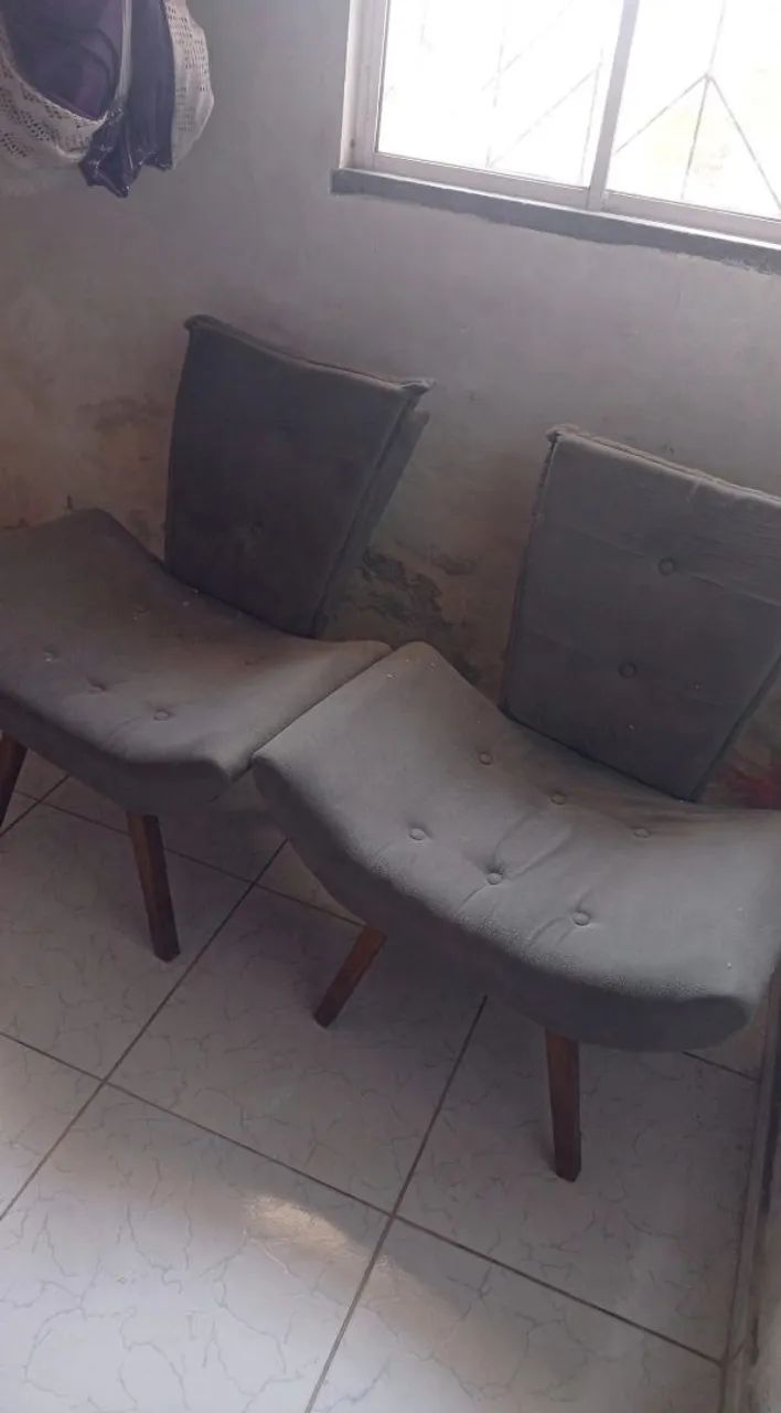 Um par de Poltronas 