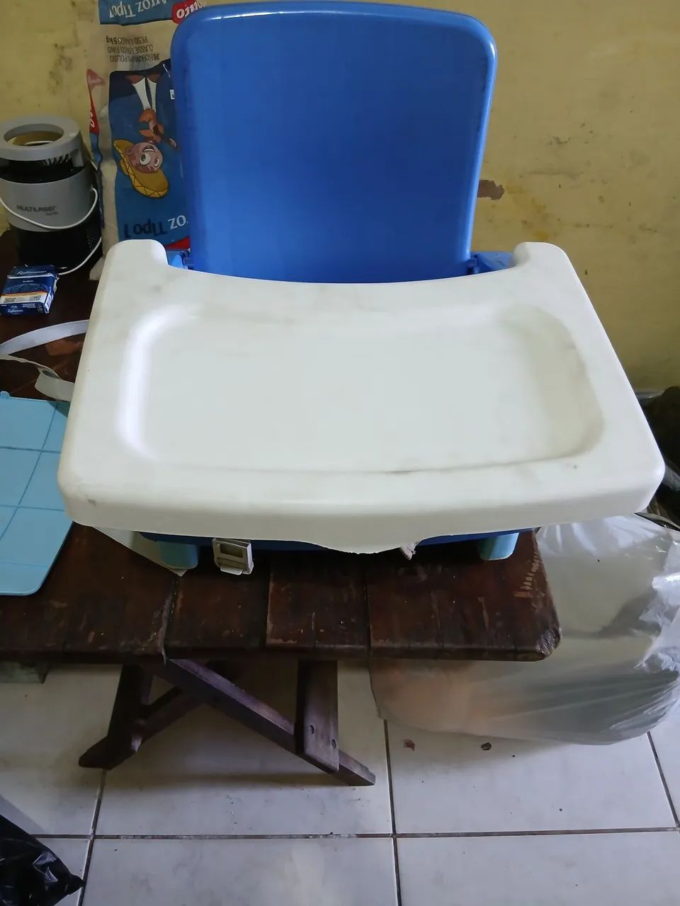 Cadeira alimentação para bebê portátil  - Foto 4