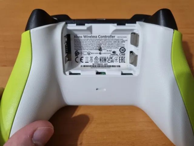 Controle Xbox Eletric Volt - Foto 3