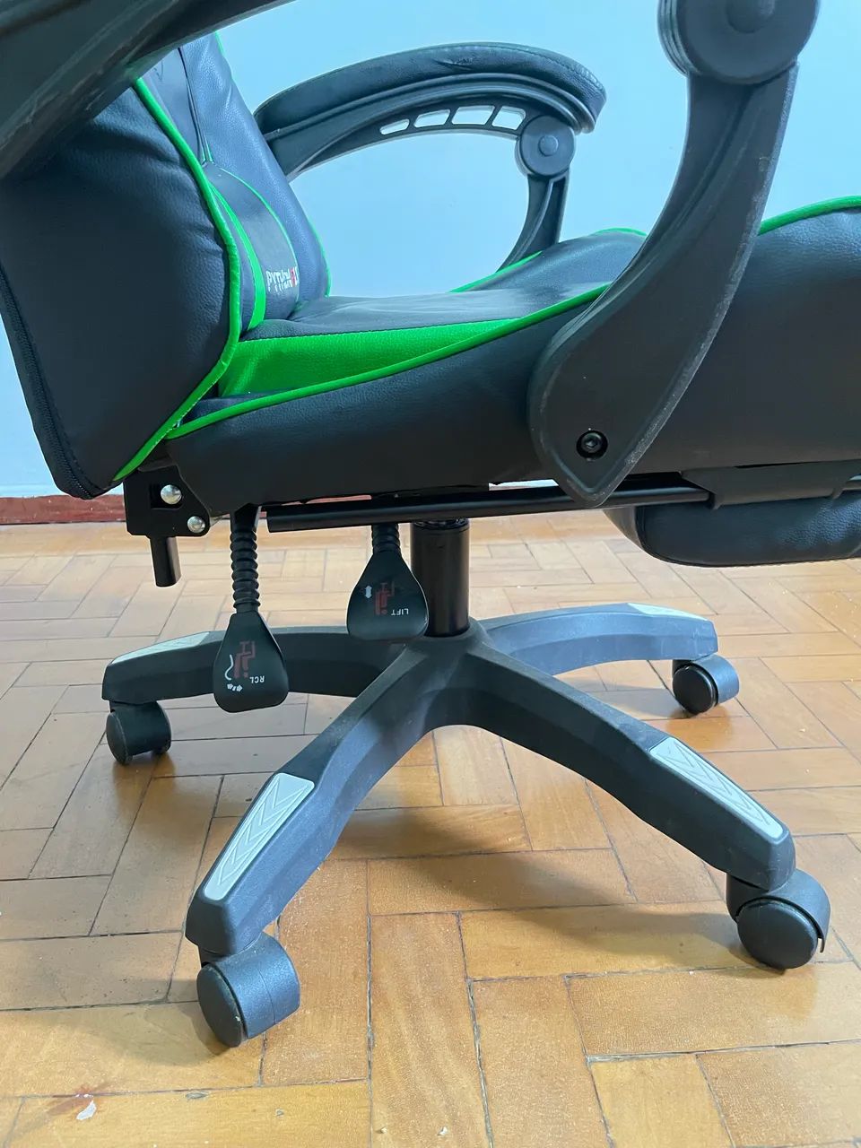 Cadeira Gamer Python Fly X12 Pro Preto/Verde - Foto 4