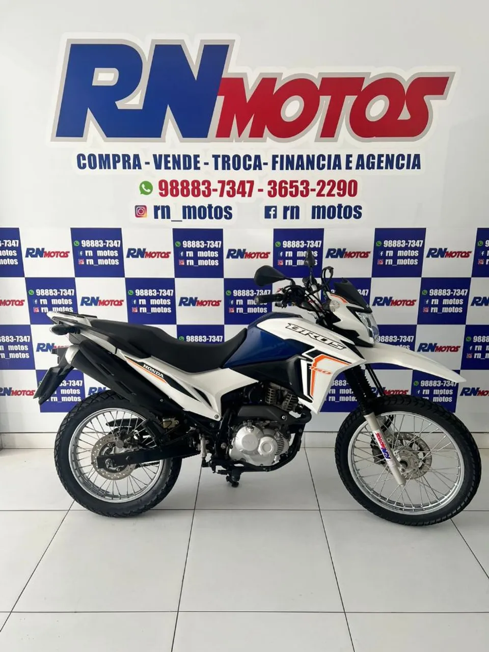 HONDA
除雪機 スノーラ　HS760 21a82fbab920020c2f18704f909169