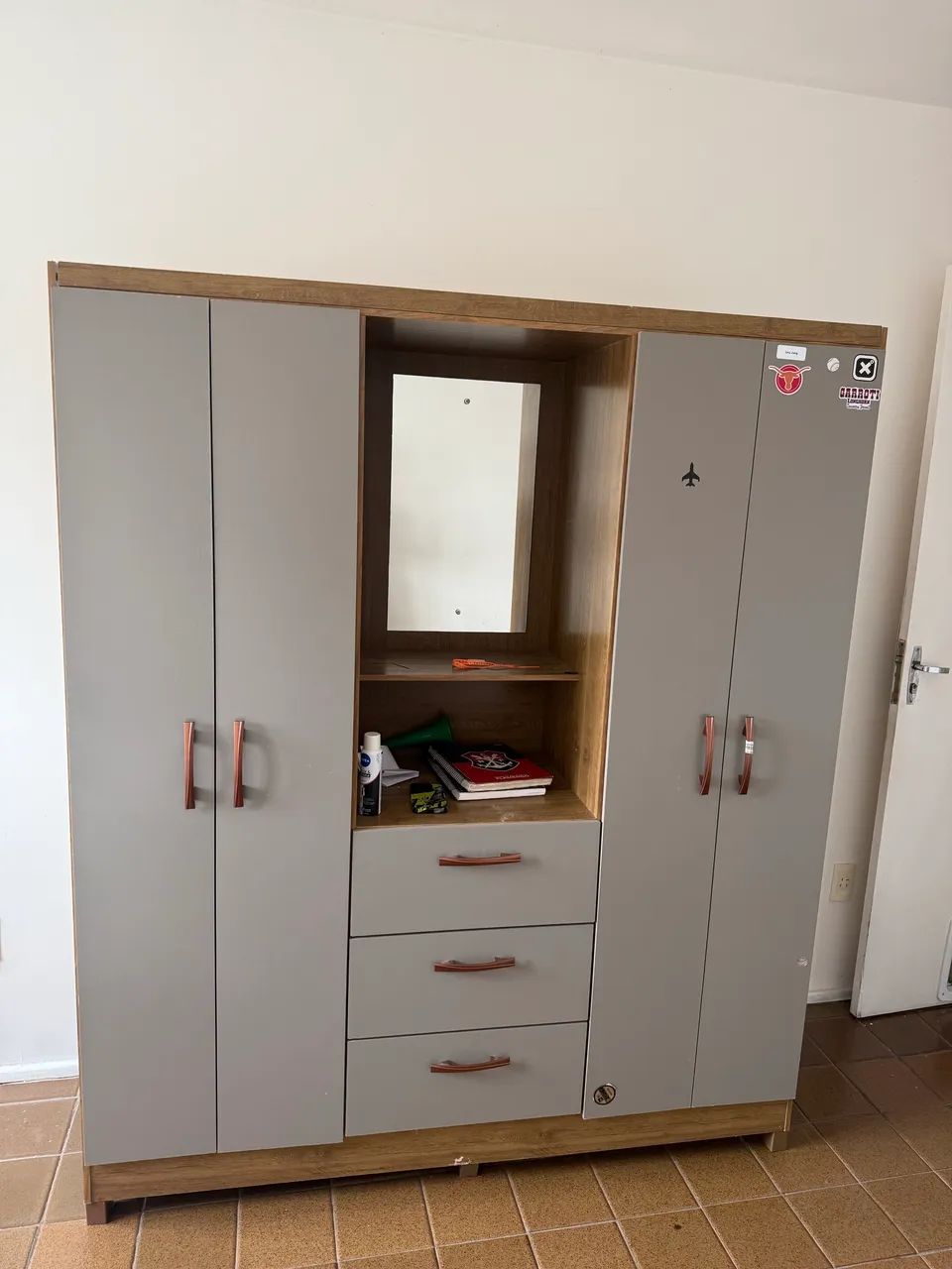 Vendo guarda-roupa  - Foto 2