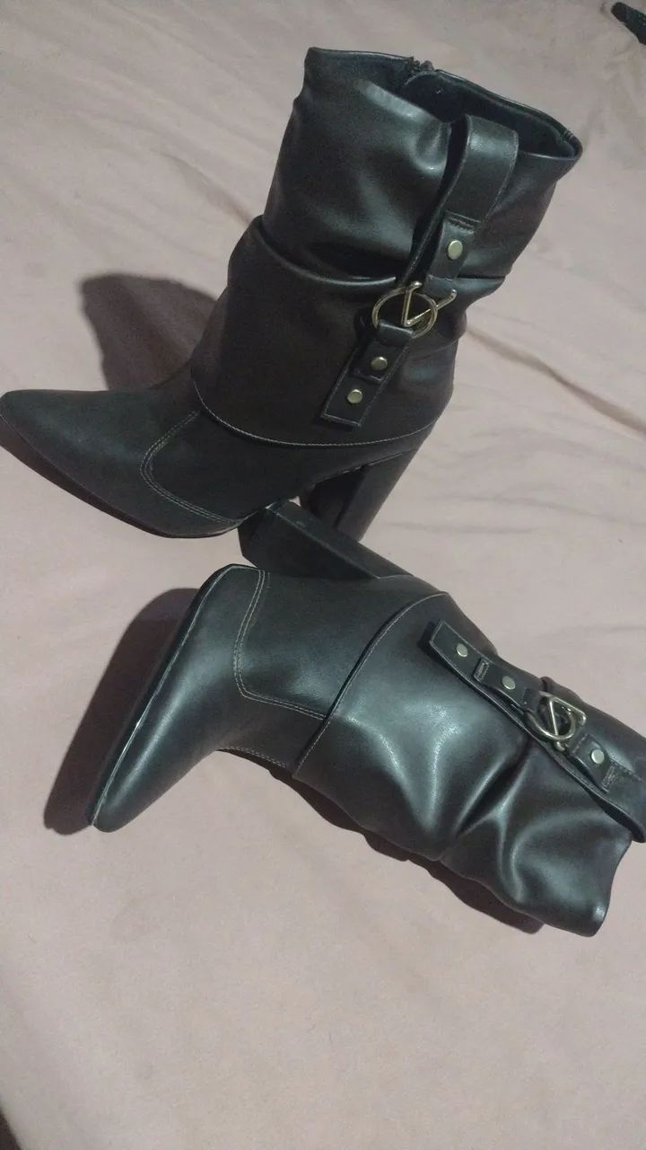 Bota de couro nova  - Foto 3