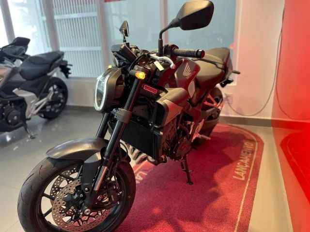 CB 650R E-CLUTCH - Foto 3