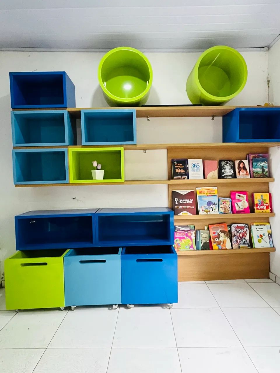 Móvel para quarto de menino 