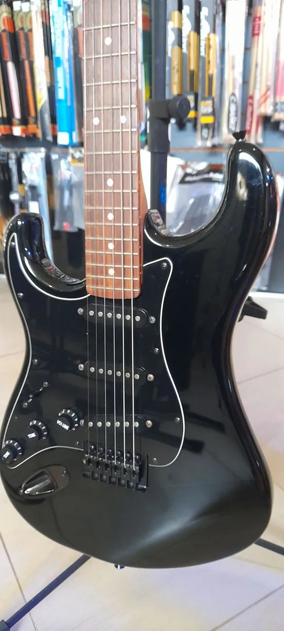 Guitarra Memphis canhota semi nova  - Foto 2