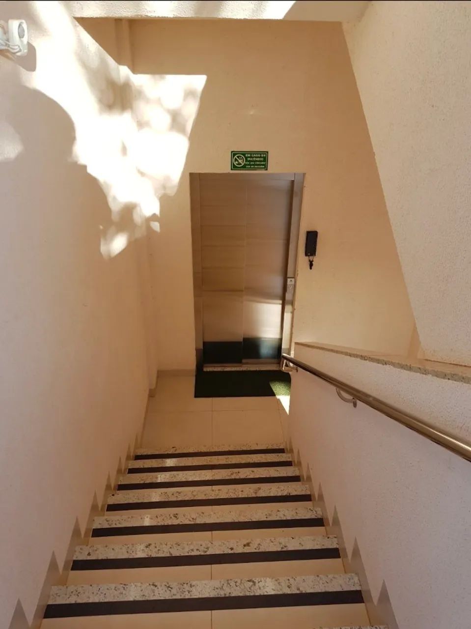 Apartamento studio sem mobília 501 Norte - Foto 4