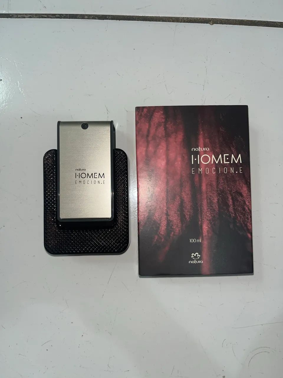 Perfume: homem emocion.e