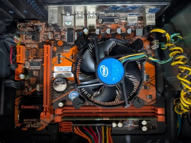 Computador CPU Core i5 Pronto Para Uso Com SSD Windows 10 + Office  - Foto 2