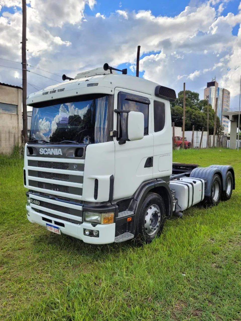 SCANIA R420 6X2 2007 / 2008 BRANCO TRUCADA *
