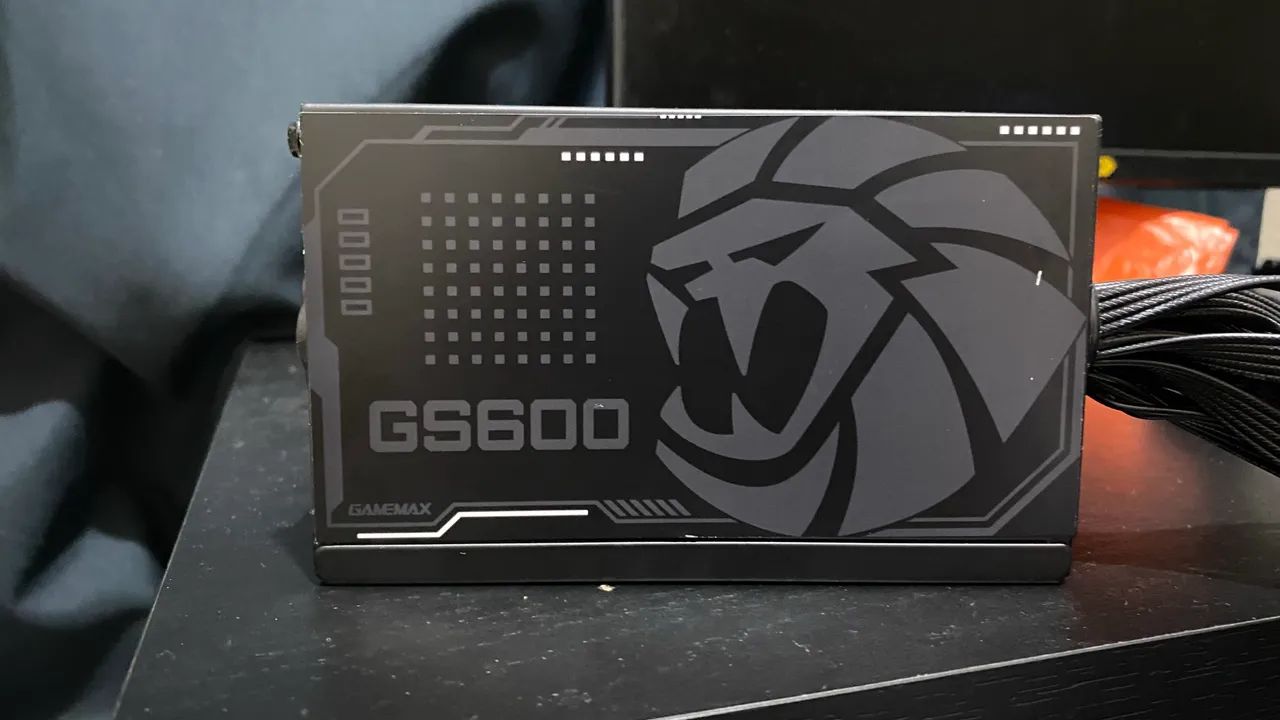 FONTE GAMEMAX GS600 80 PLUS WHITE - Foto 2
