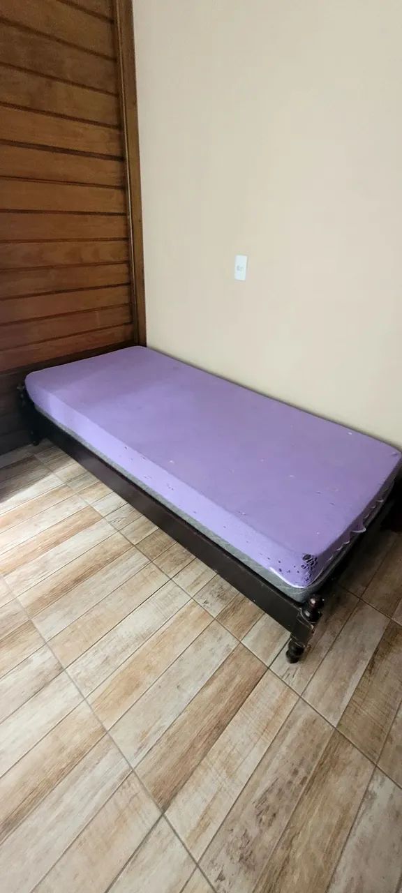 Doa-se guarda roupa e cama de solteiro com colchão  - Foto 3