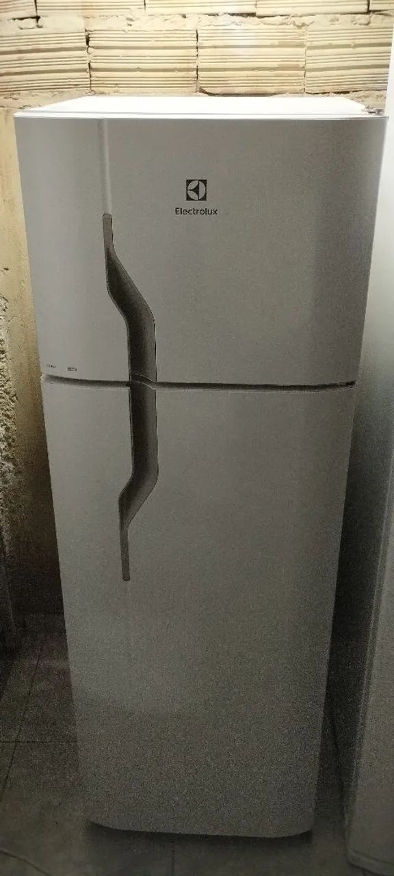 Geladeira Eletrolux 127V