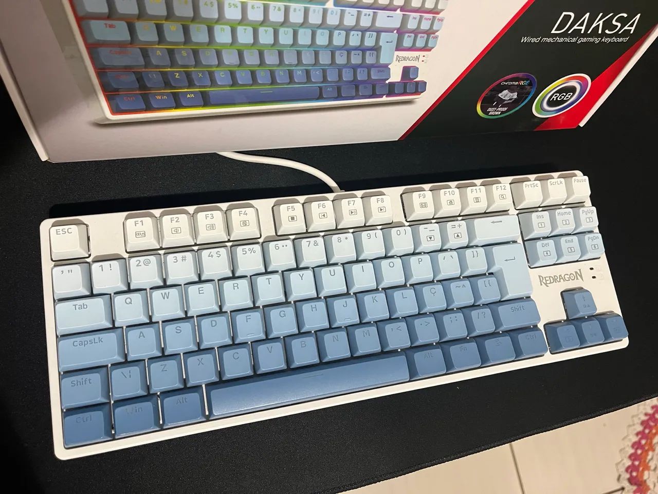 Teclado Redragon Daksa Branco 