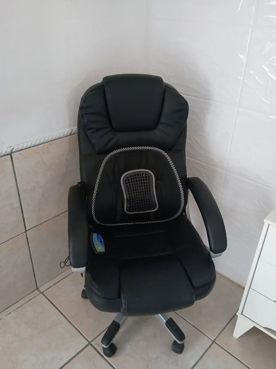 Cadeira presidente com aquecimento e massagem - Foto 2