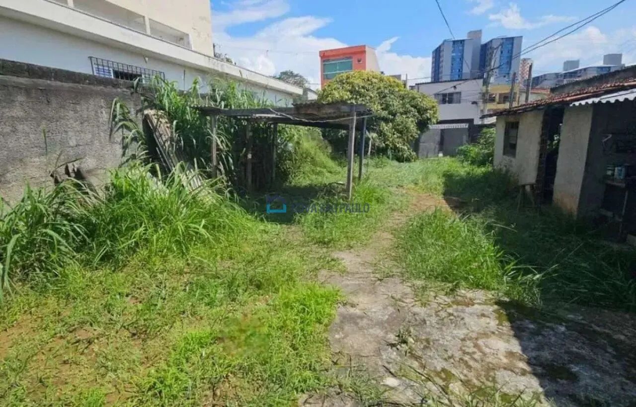 Terreno de 250m próximo a estação Autódromo da CPTM.