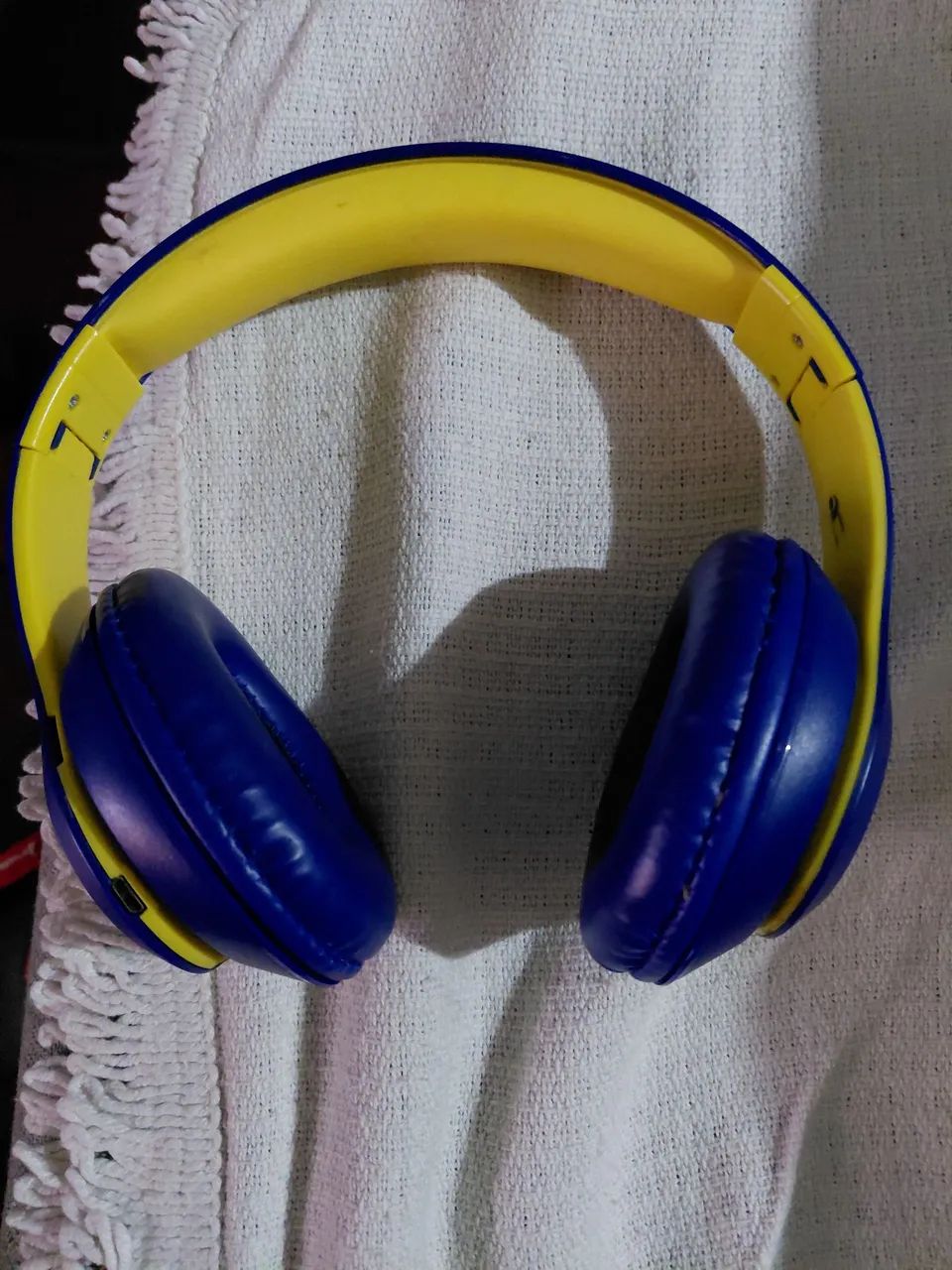 Fone de ouvido cacau show 