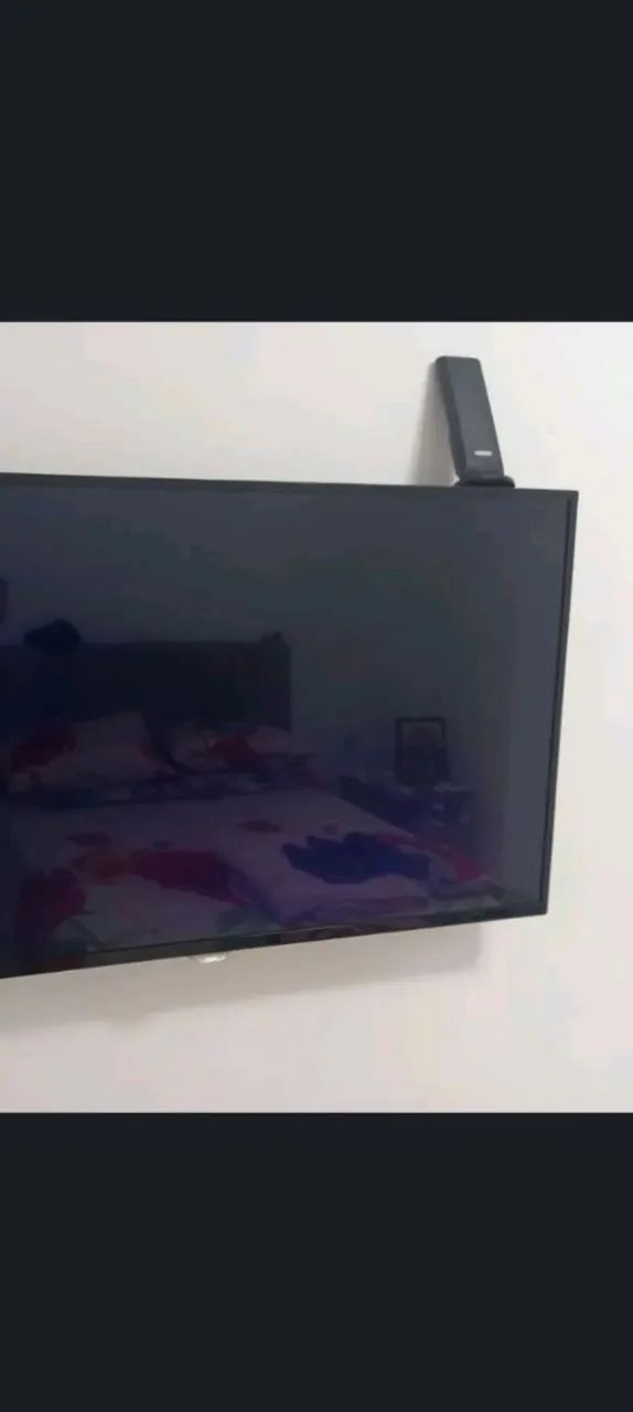 Vendo TV da marca AOC 42 polegadas funcionando normal - Foto 2