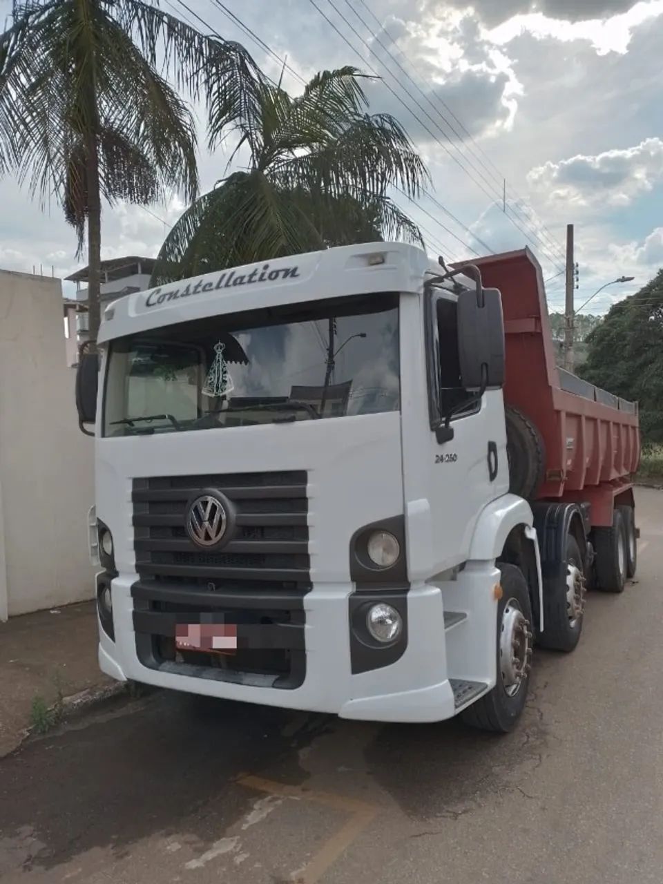 VOLKSWAGEN /24-250 E CONSTELLATION