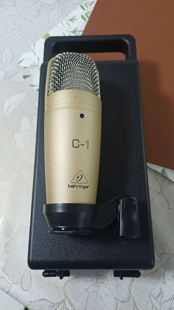 NUNCA USADO Microfone condensador C1 Behringer