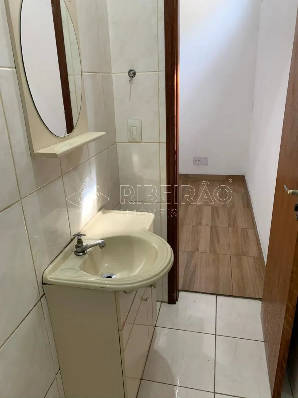 Galpão com mais de 200m² para locação Vila Elisa - Foto 5