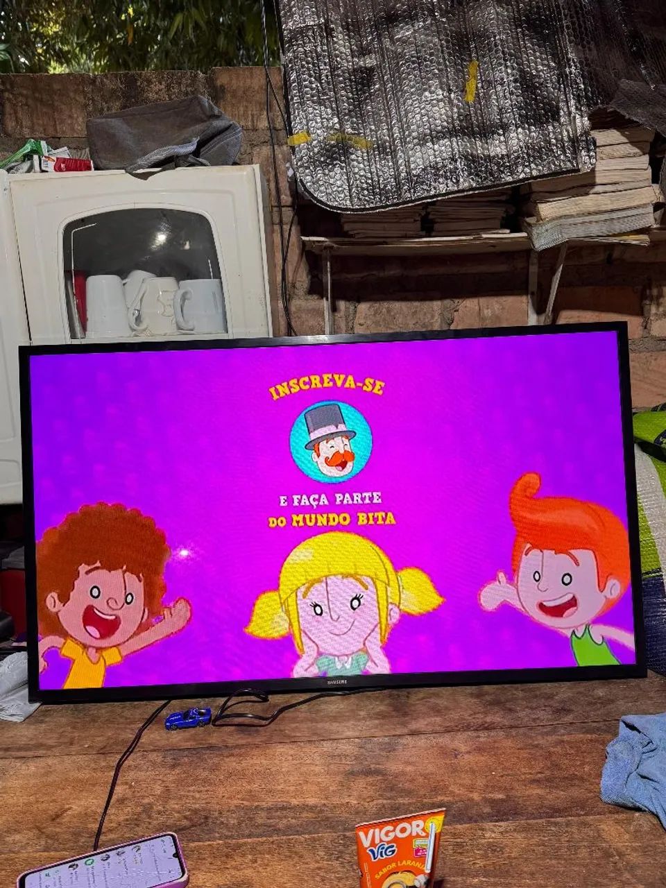 Vende TV Samsung smart 43 polegada 
