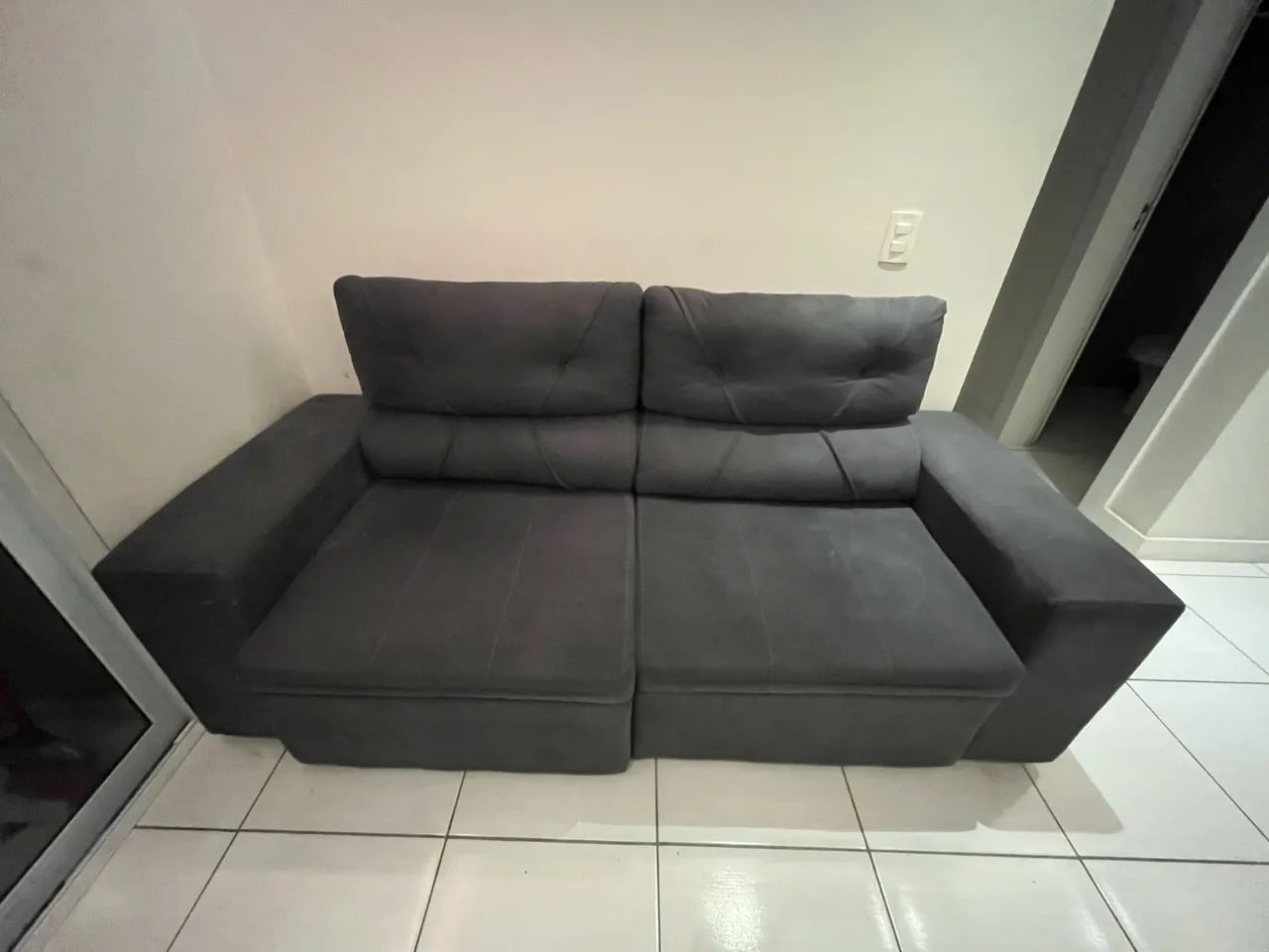 Vendo Sofá Retrátil  - Foto 4
