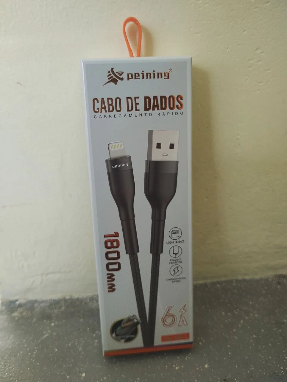 Cabo USB carregador pra iPhone novo