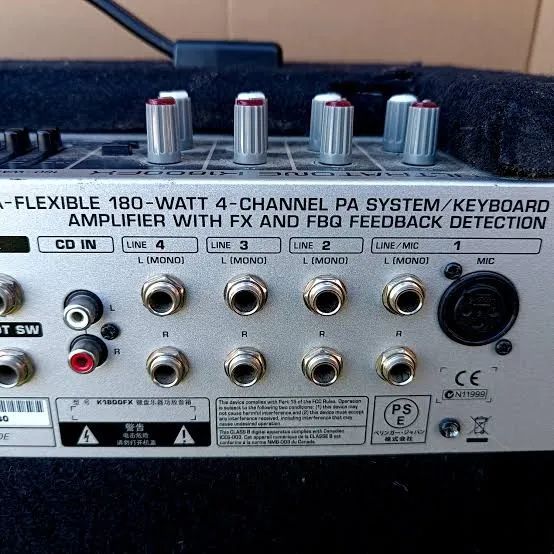 Amplificador Teclado Behringer Ultratone K1800fx - Instrumentos