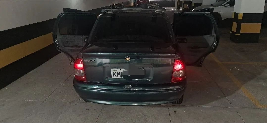 Chevrolet Corsa Wind 1.0 Mpf/milleniumi/ EFI 4P (álcool) 2001