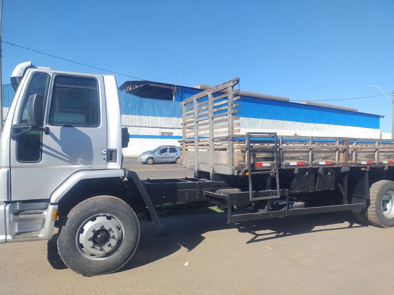 Ford cargo 1317 mulk - Foto 2