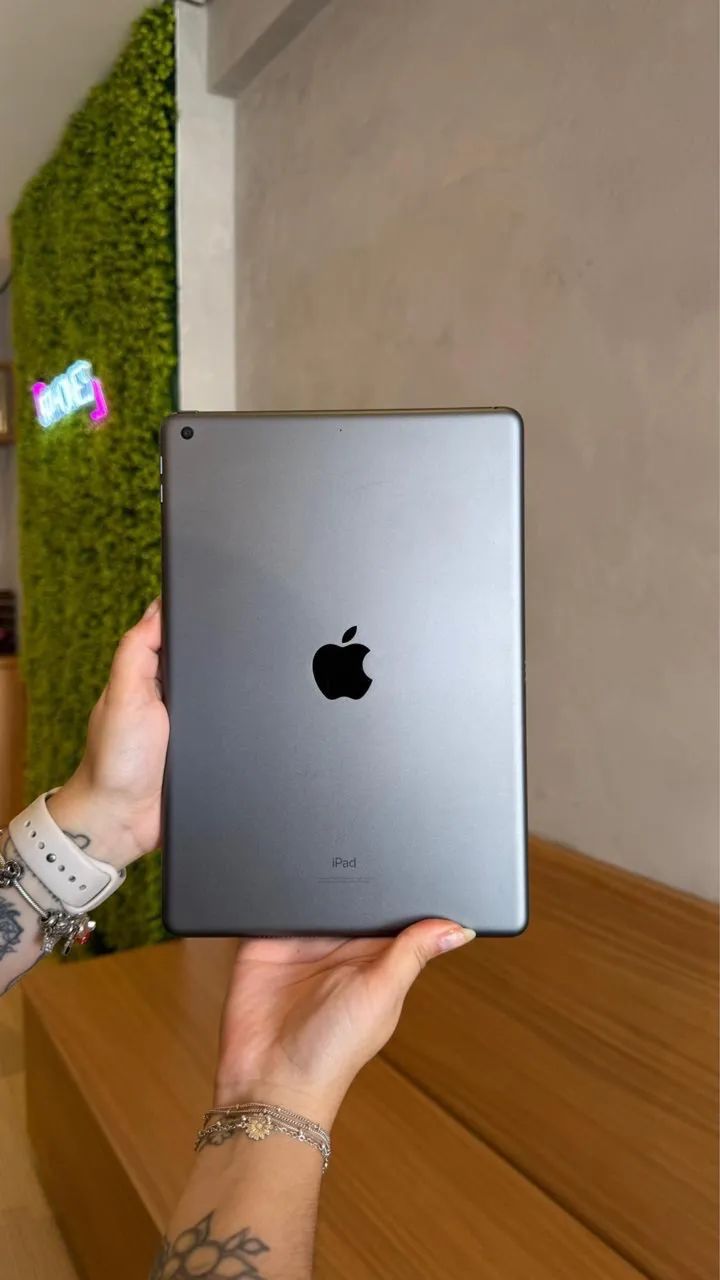 iPad 9 256GB Wi-Fi + celular 