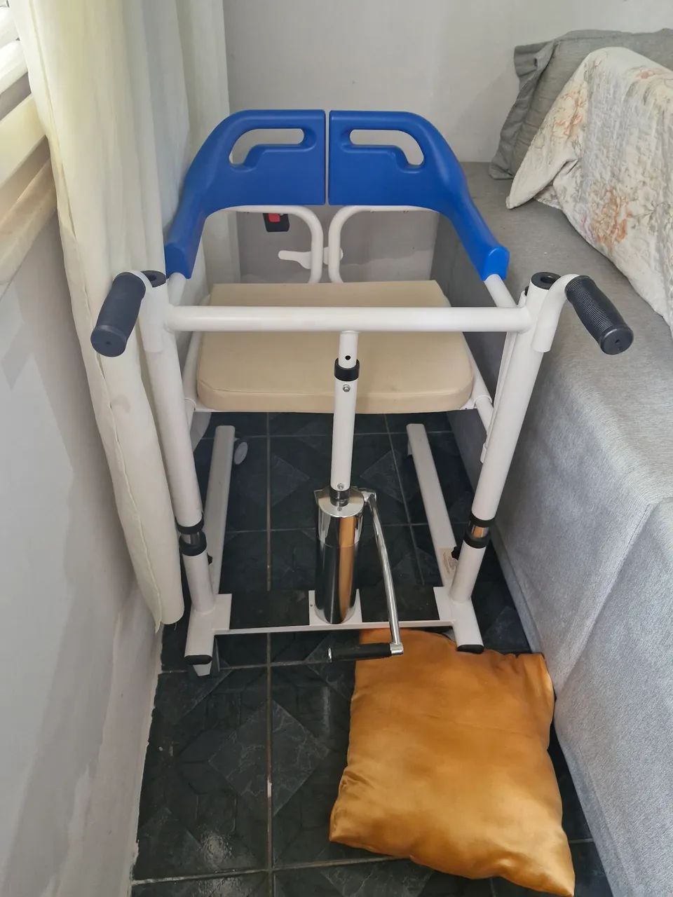 Cadeira  de transferência hospitalar  - Foto 2