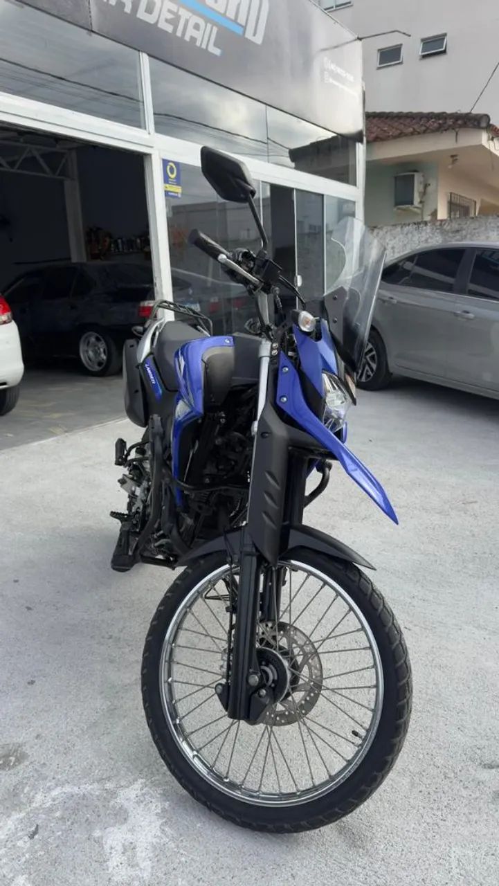 Moto 250 semi-nova  - Foto 2