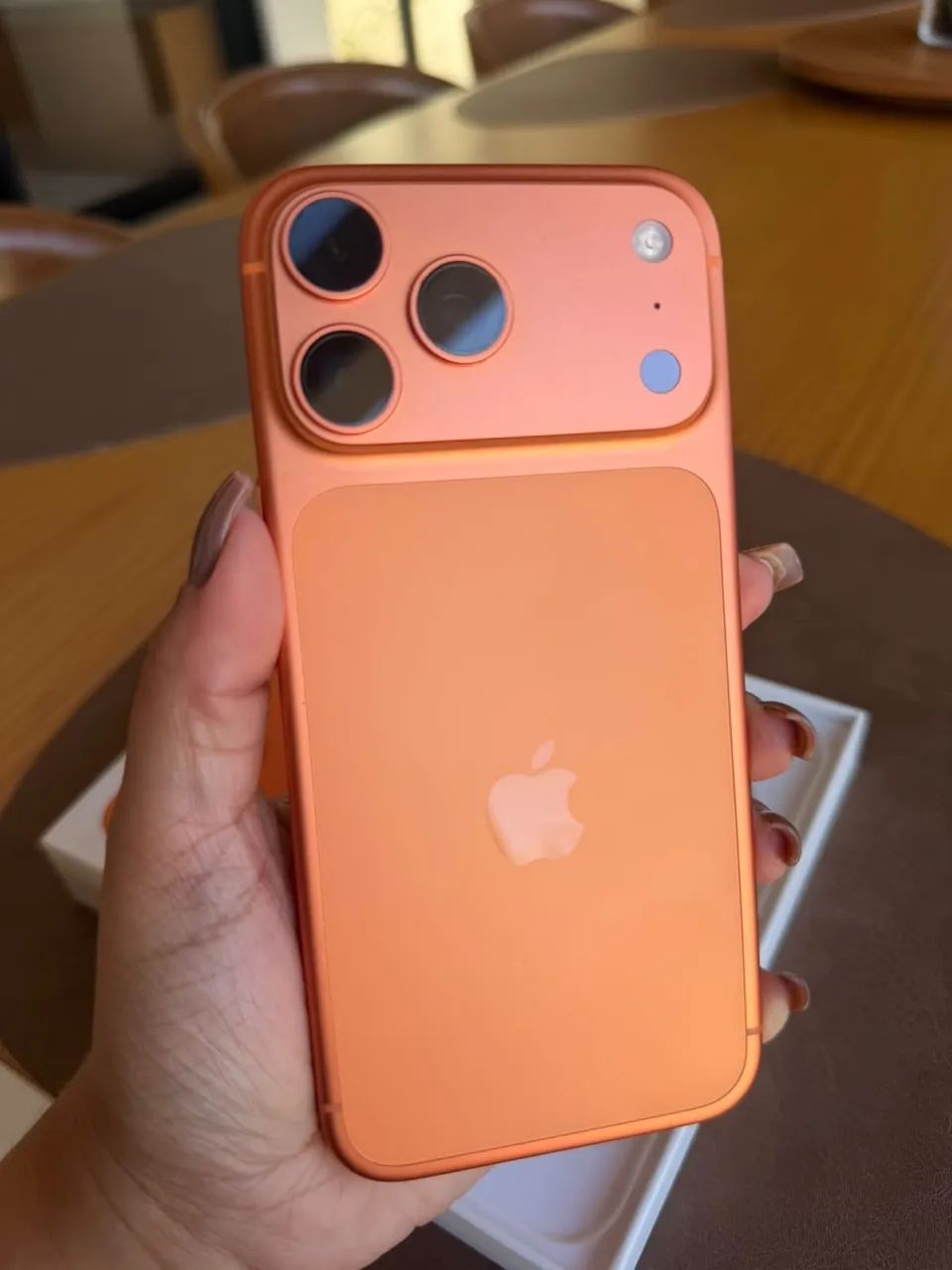 IPHONE 17 pro Max 256 GB LARANJA - Foto 2