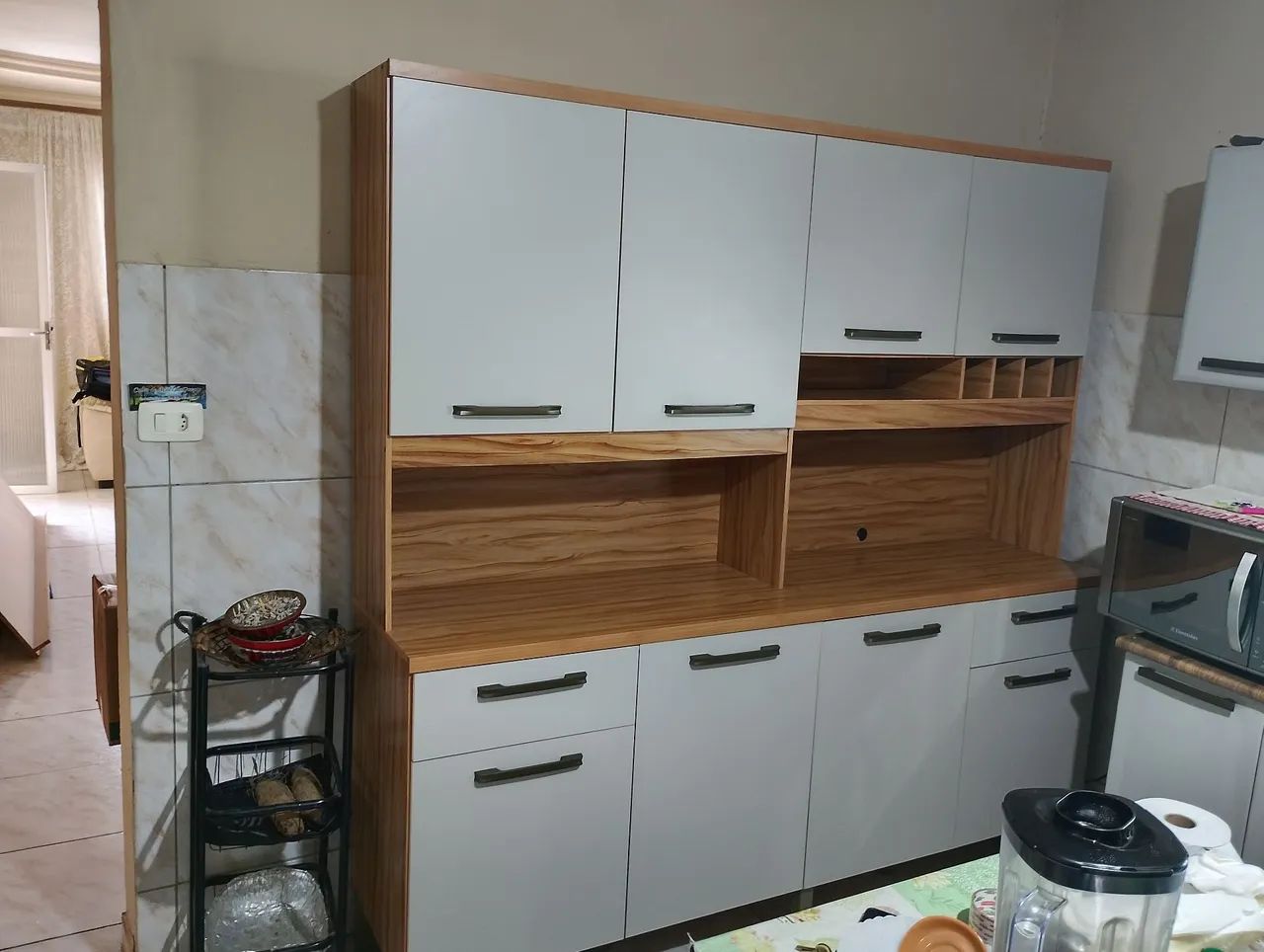 Armário de cozinha com 8 portas e 2 gavetas  - Foto 2