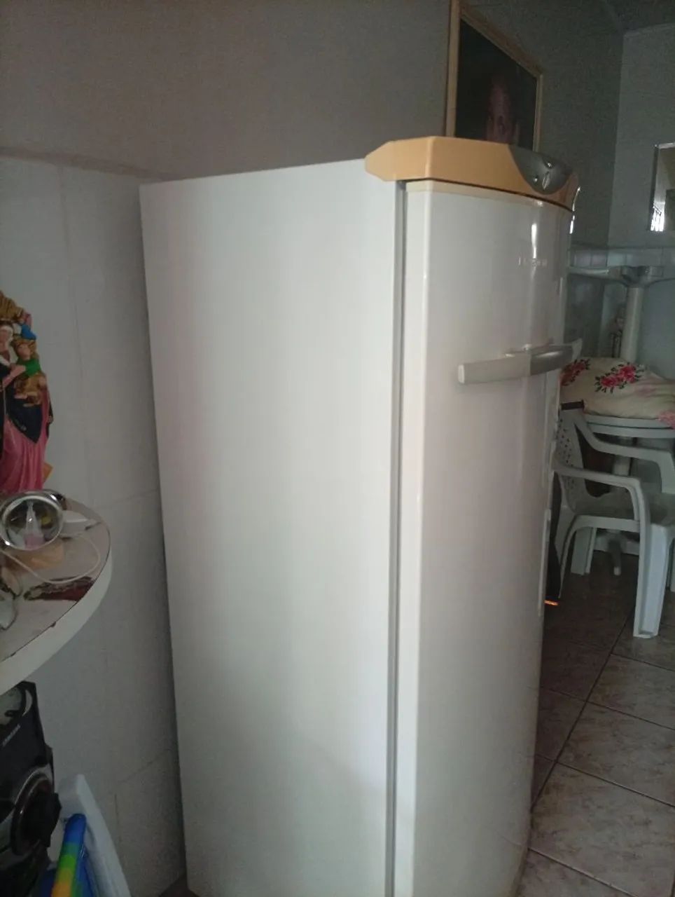 Vendo freezer Brastemp vertical 1100 reais  - Foto 4