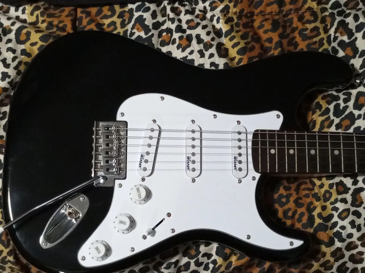Guitarra stratocaster - Foto 5