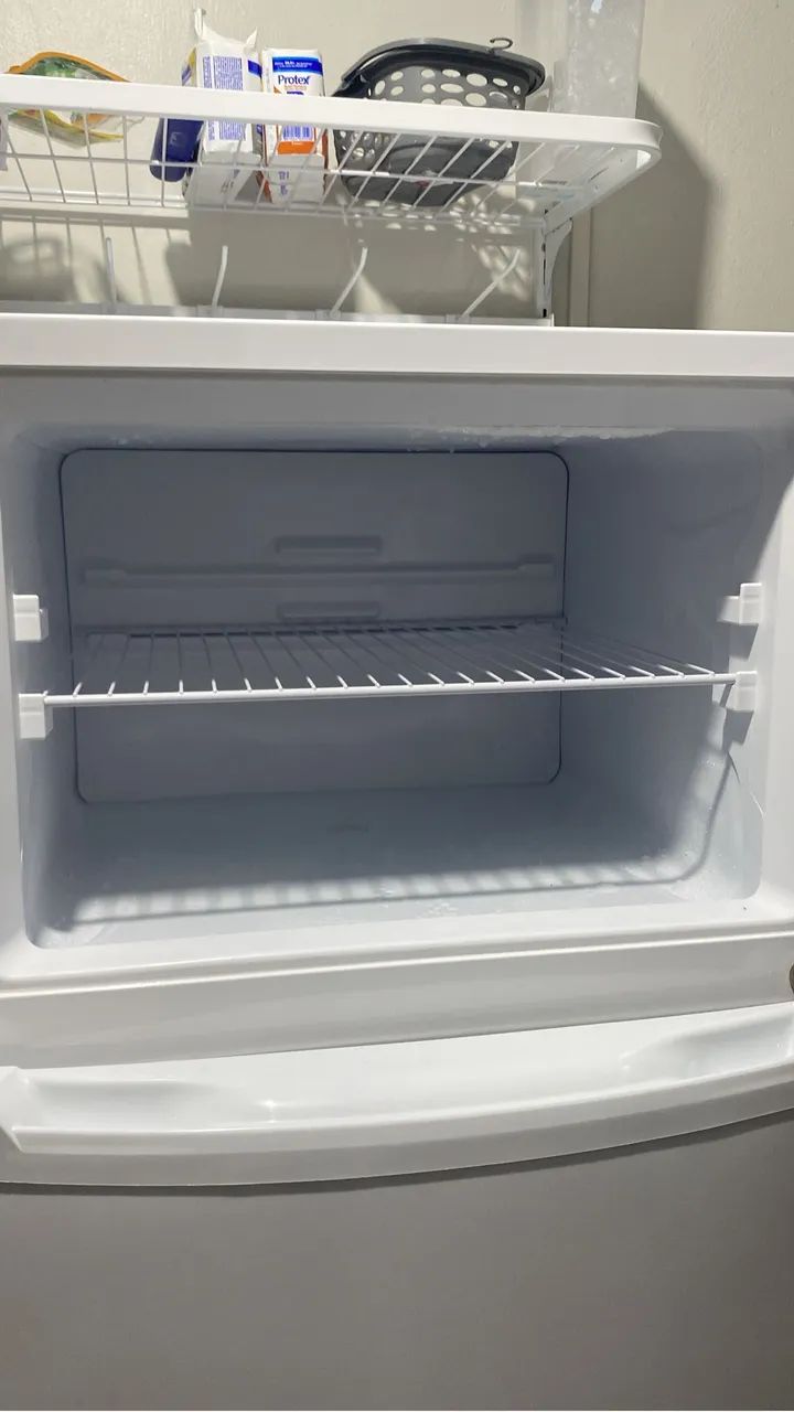 Geladeira NOVA - Foto 4