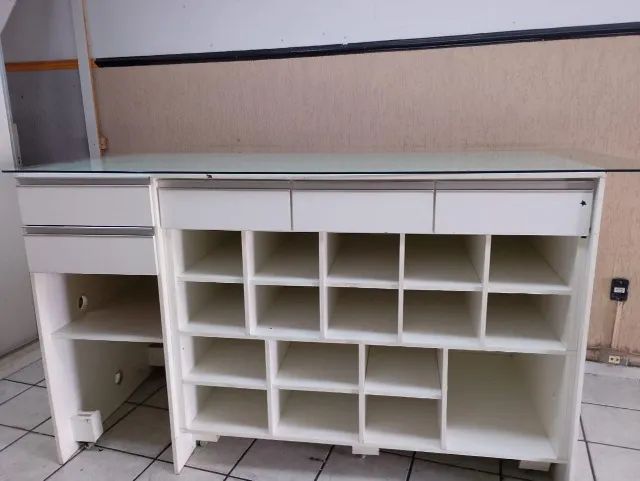 Balcão de loja em otimo estado