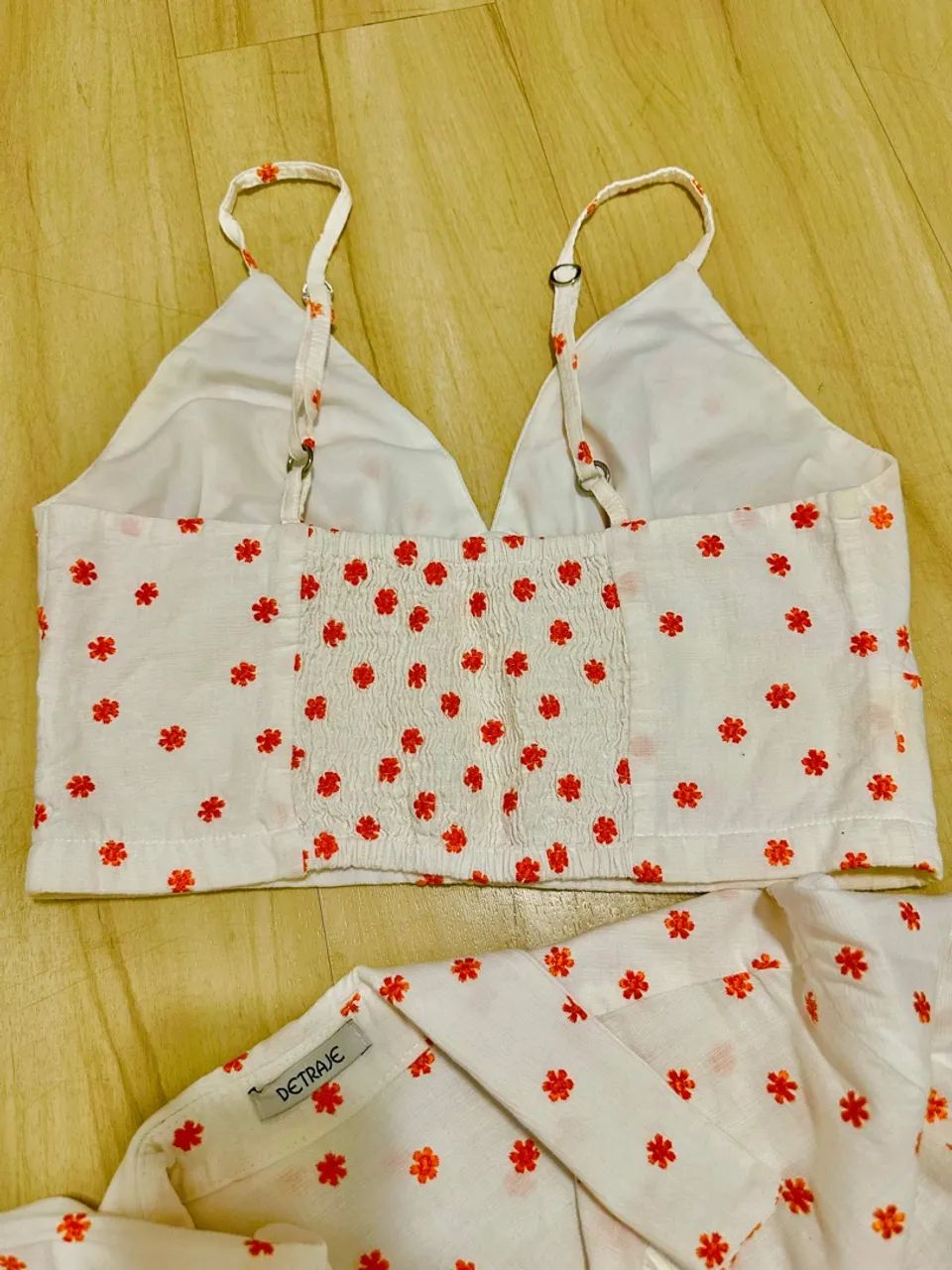 Camisa bordada + Top - Foto 4