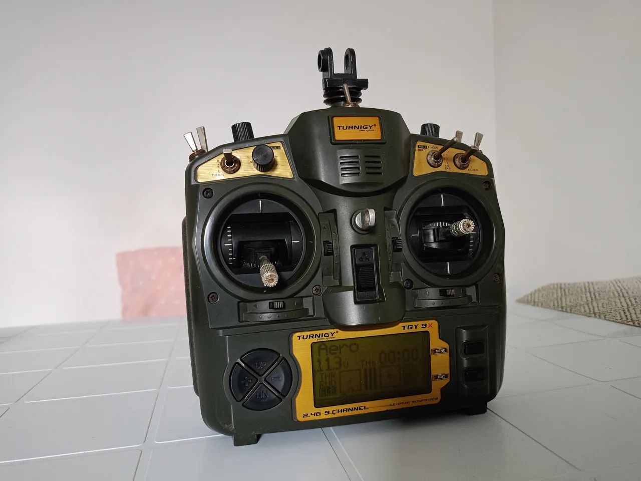 Rádio controle Turnigy  - Foto 2