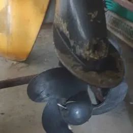 Motor de popa everude 3.3 - Foto 2
