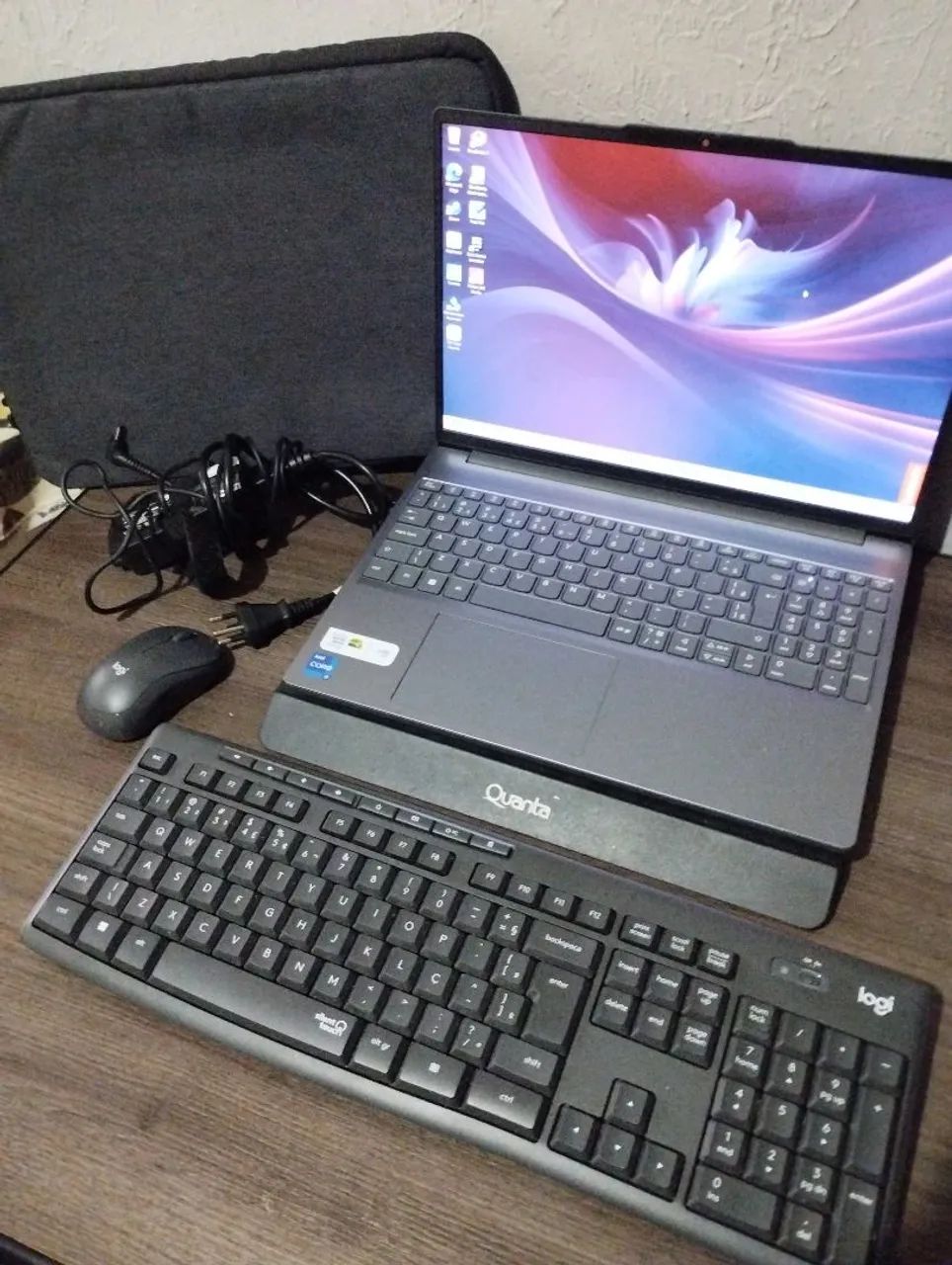 NOTEBOOK LENOVO I7 / 13TH / 8 RAM / 477 GB - Foto 4