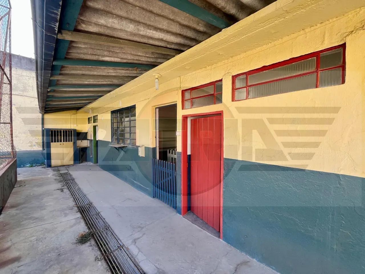 Otimo terreno, pronto para escolinha e clinicas - Foto 5