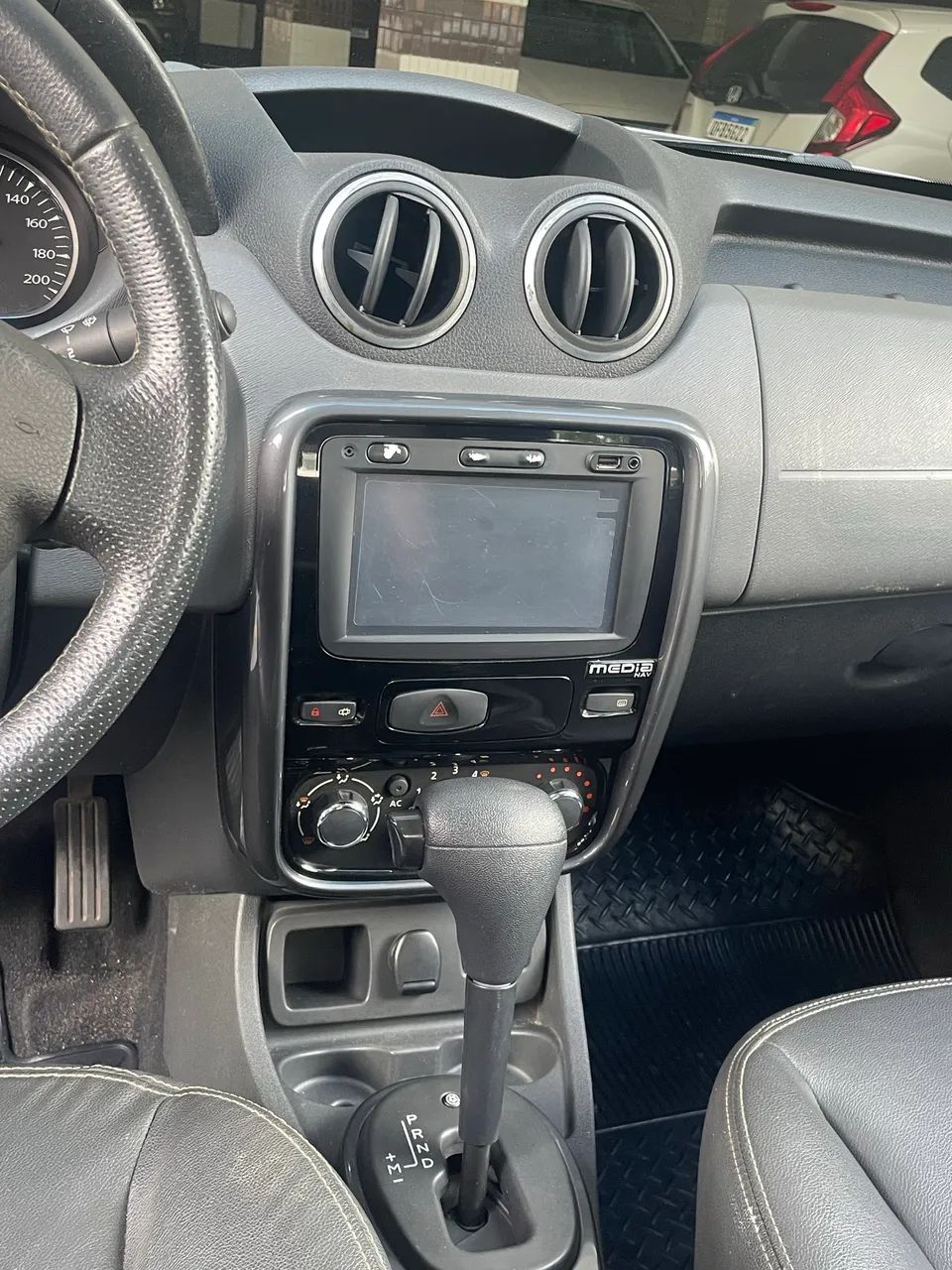 Renault Duster Dynamique 2.0 Hi-flex 16V Aut. 2015 - Foto 4