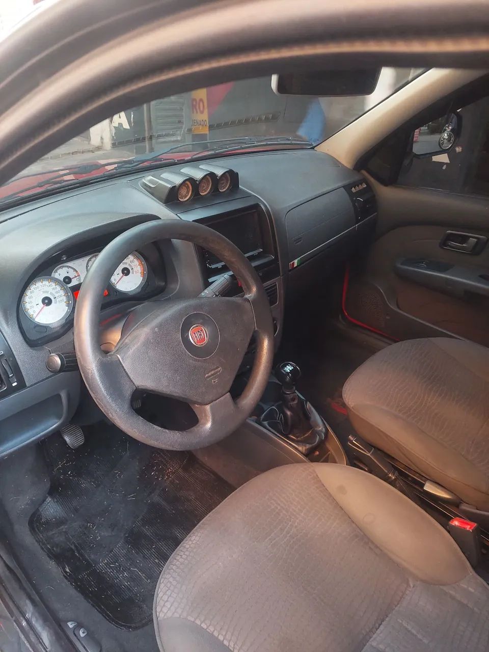 Fiat Palio Week. Adv. Dualogic 1.8 Flex 2012 - Foto 2