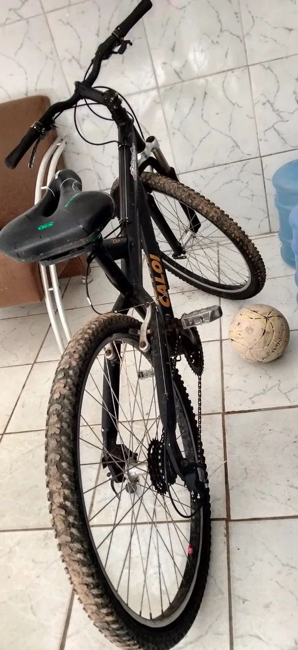 Bicicleta caloi em perfeito estado 