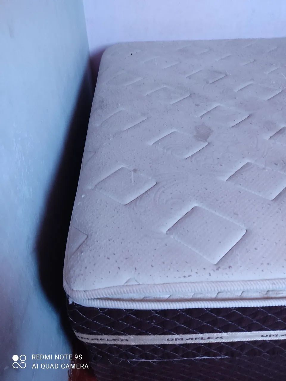 Cama casal com marcas de uso - Foto 5